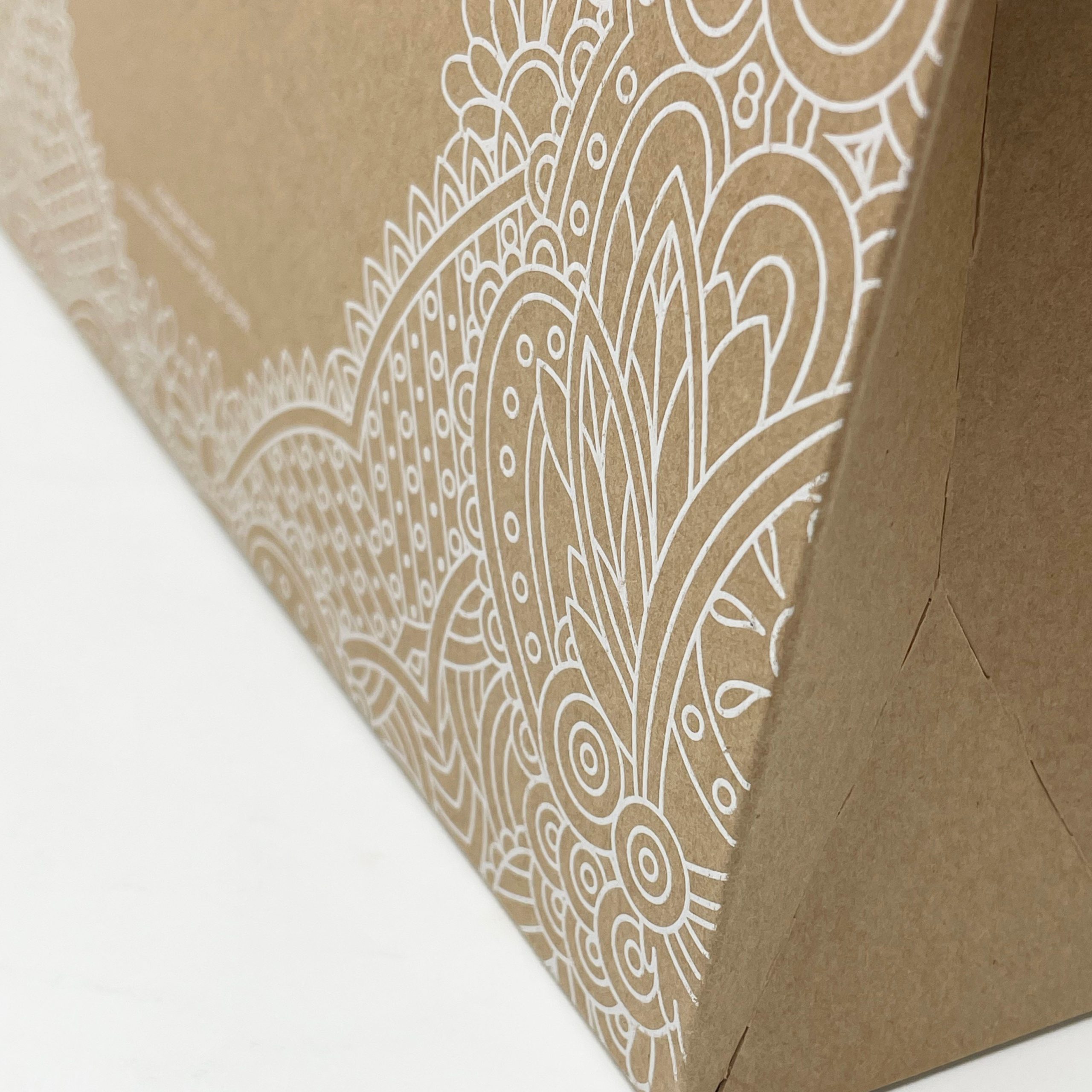 White Digital Print On Kraft Board | Custom Digital Mailer Boxes